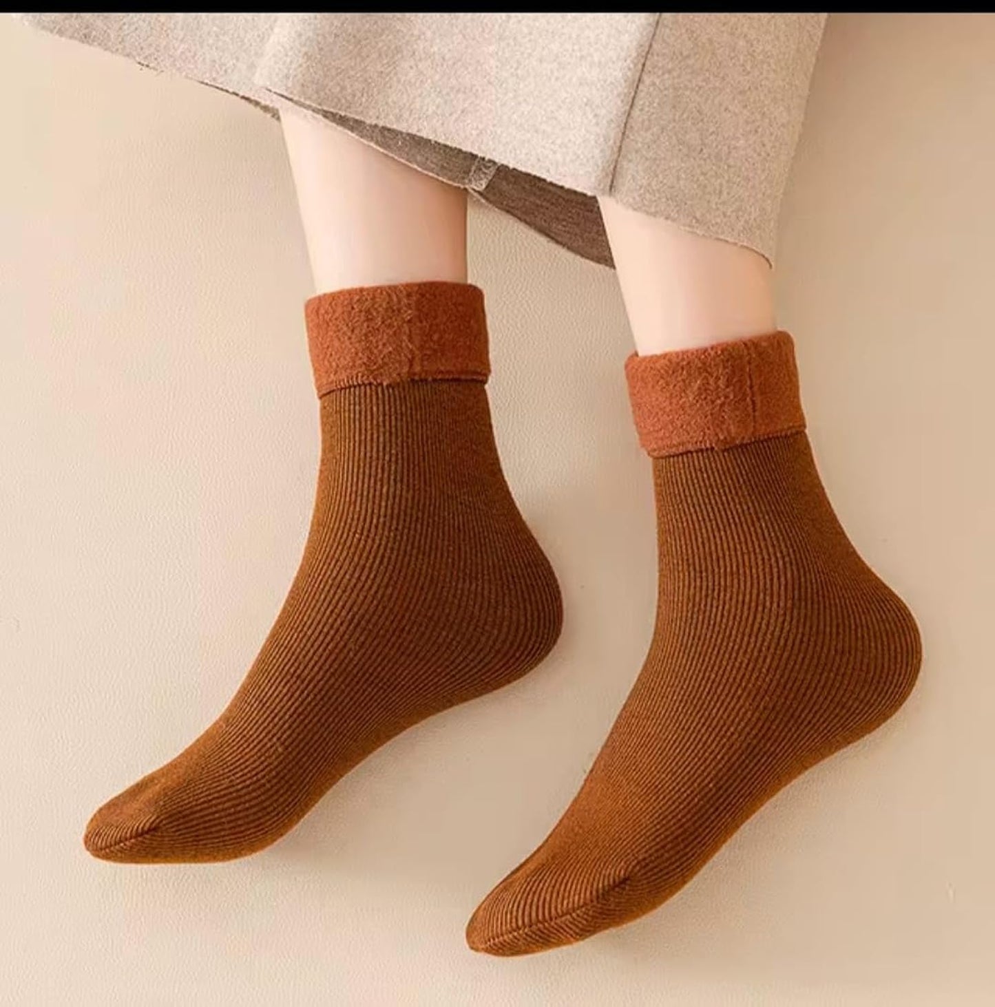 6 Pairs - Winter Woolen Thermal Fleece Socks – Ultra Warm, Soft & Thick Heat Socks for Men & Women